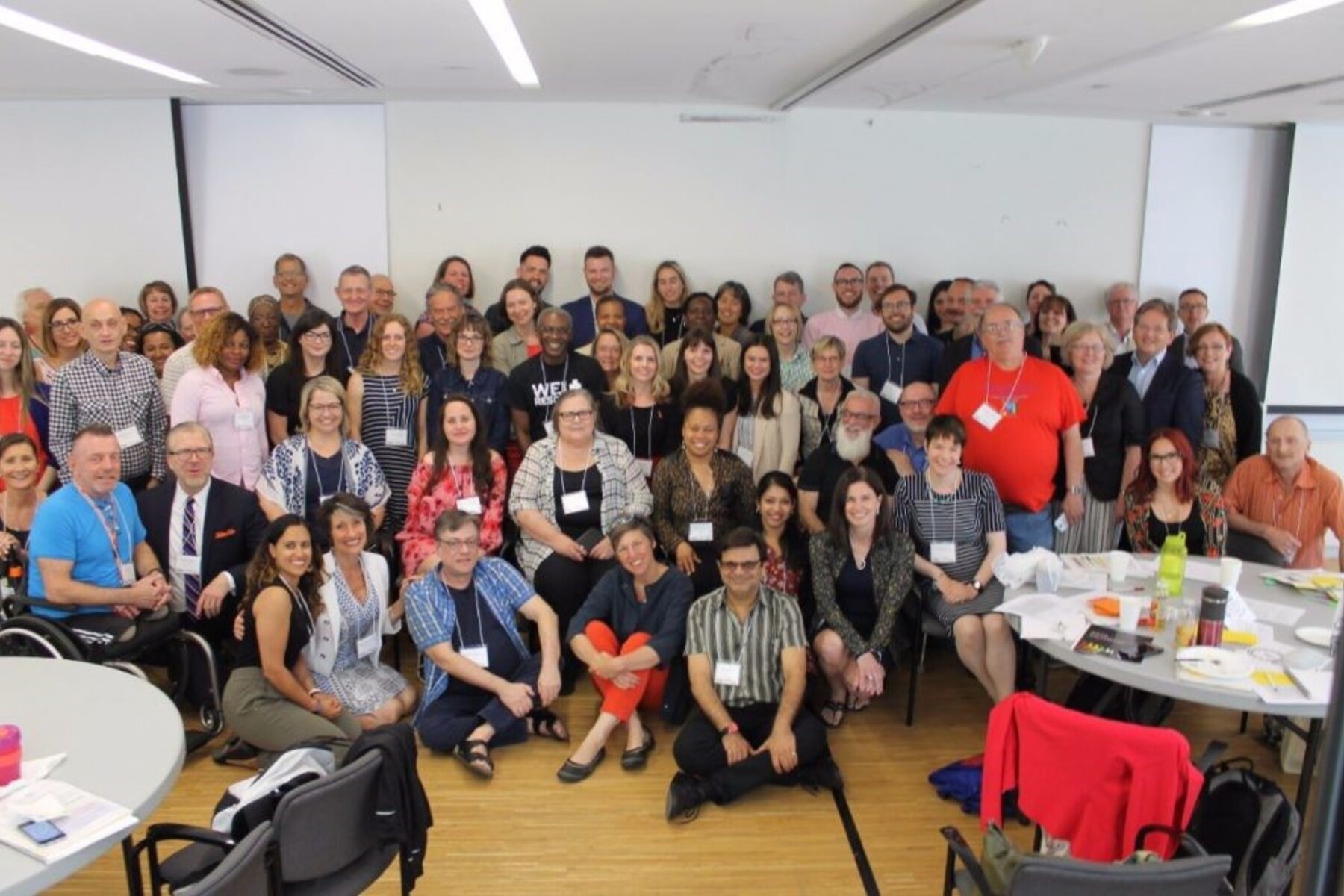 Attendees for the 4th International Forum on HIV and Rehab standing together for a group photo