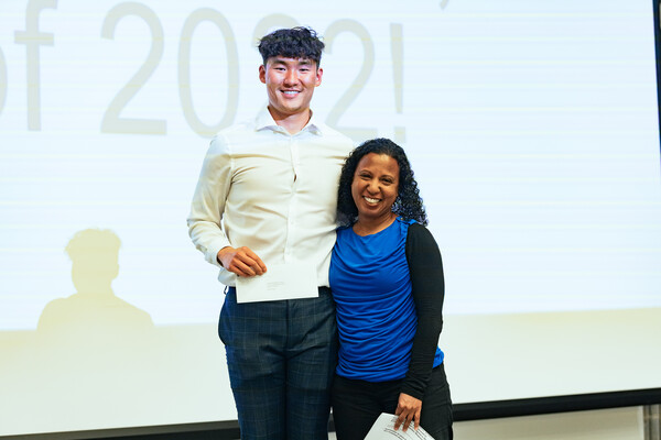 Stephen Wang and Professor Meredith Smith standing together.